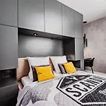 Apartament Homely Place Serce Poznania - Stary Rynek - Parking