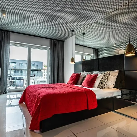 Lumi 33 Poznan Old Town & Parking Apartment Poznan