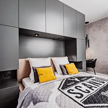 Apartment Lumi 33 Poznan Old Town & Parking