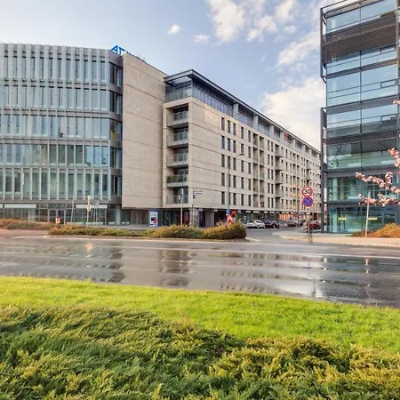 Apartment Lumi 33 Poznan Old Town & Parking