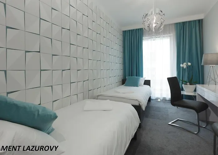 Apartamenty Homely Place Serce Poznania - Stary Rynek - Parking Apartment