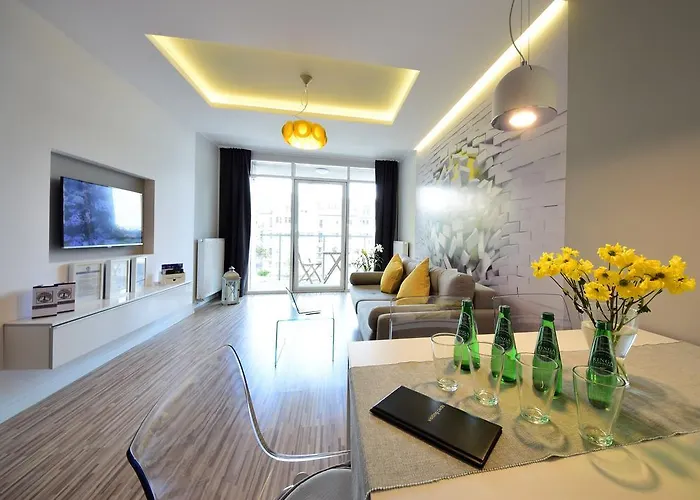 Homely Place Serce Poznania - Stary Rynek - Parking شقة