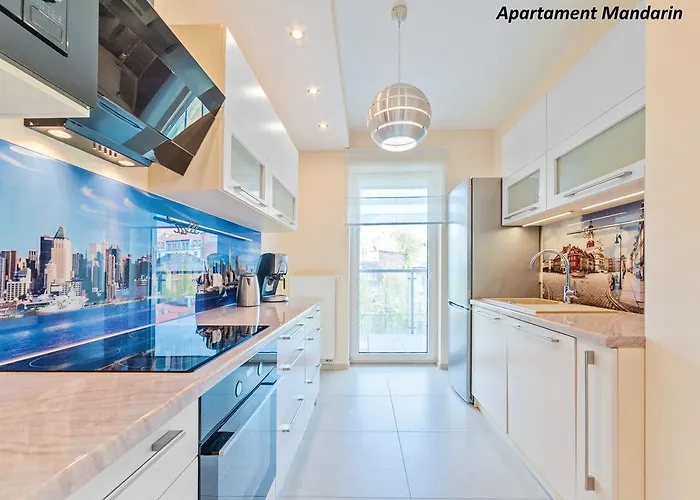 Apartamenty Homely Place Serce Poznania - Stary Rynek - Parking Apartment Poznan